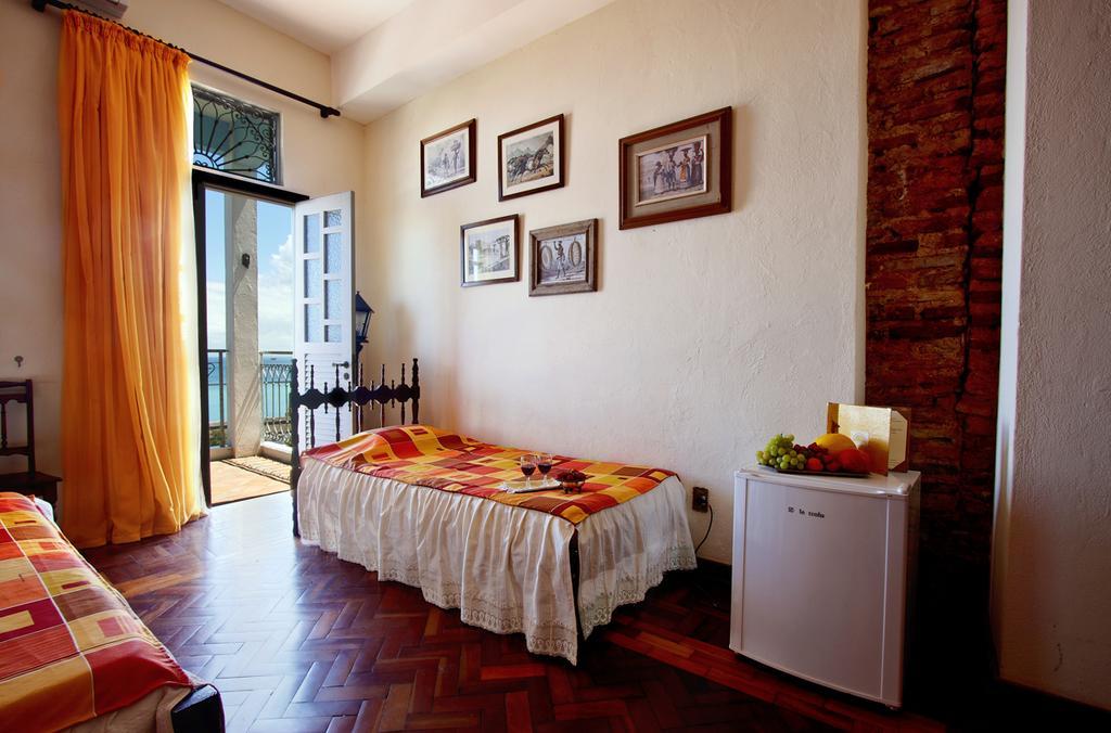 סלבאדור Pousada Casa Vila Bela חדר תמונה